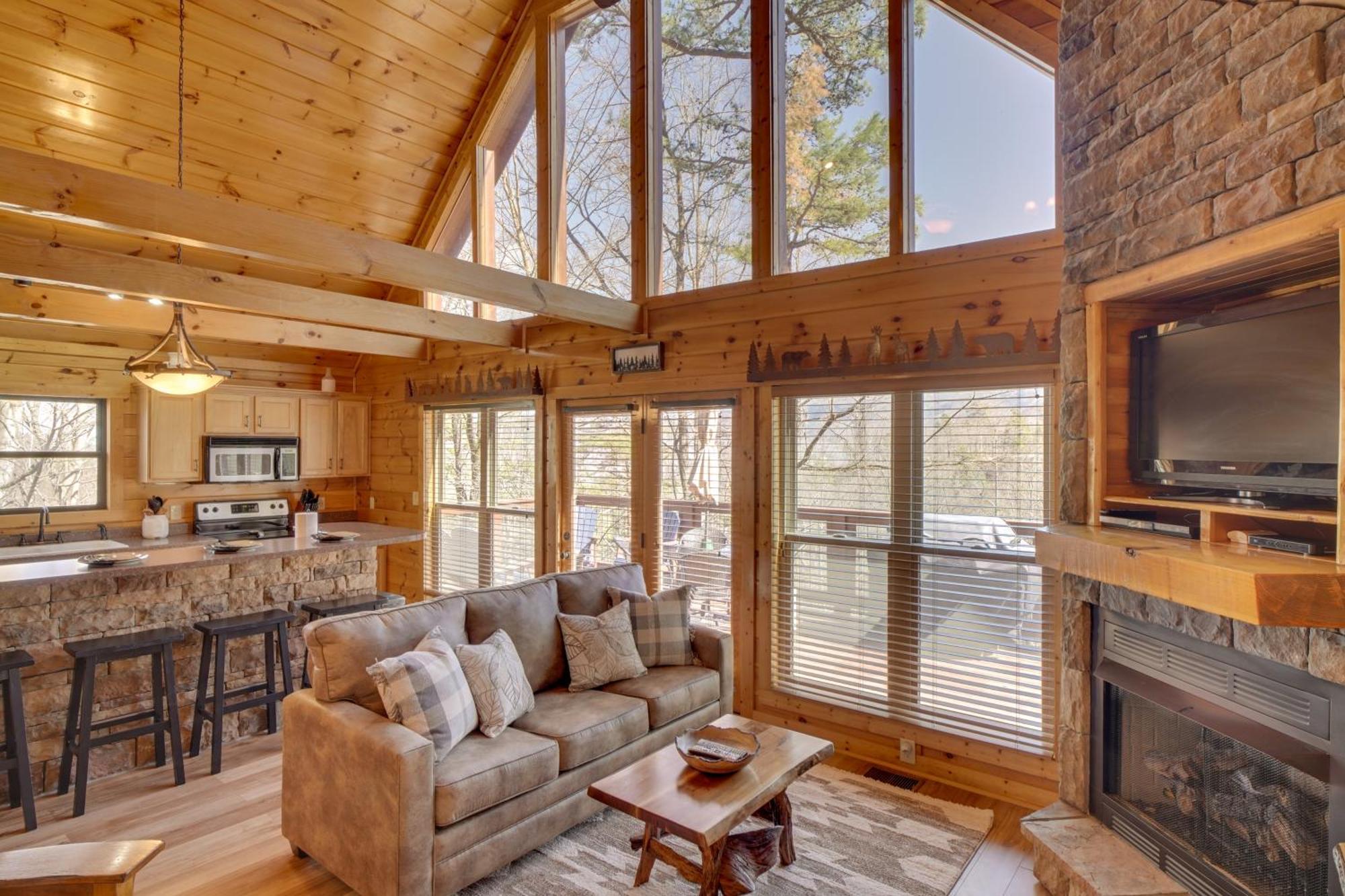 Hatcher Mtn Retreat Sevierville Cabin With Hot Tub! 외부 사진